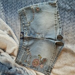 Angels shorts with beaded floral detail